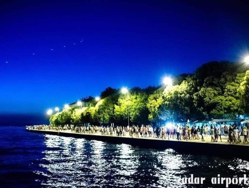 Apartmani Sollei Petrcane Bagian luar foto