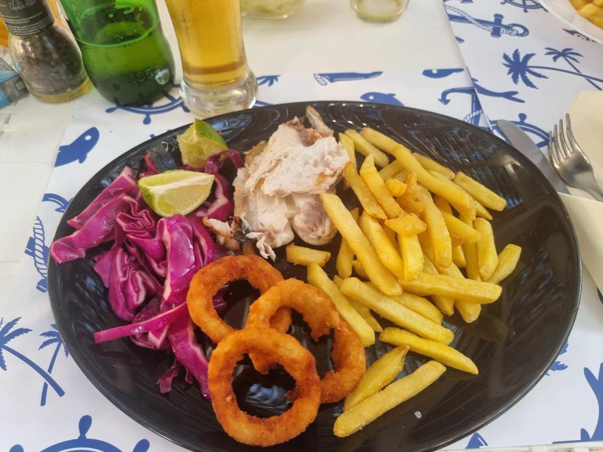 Apartmani Sollei Petrcane Bagian luar foto