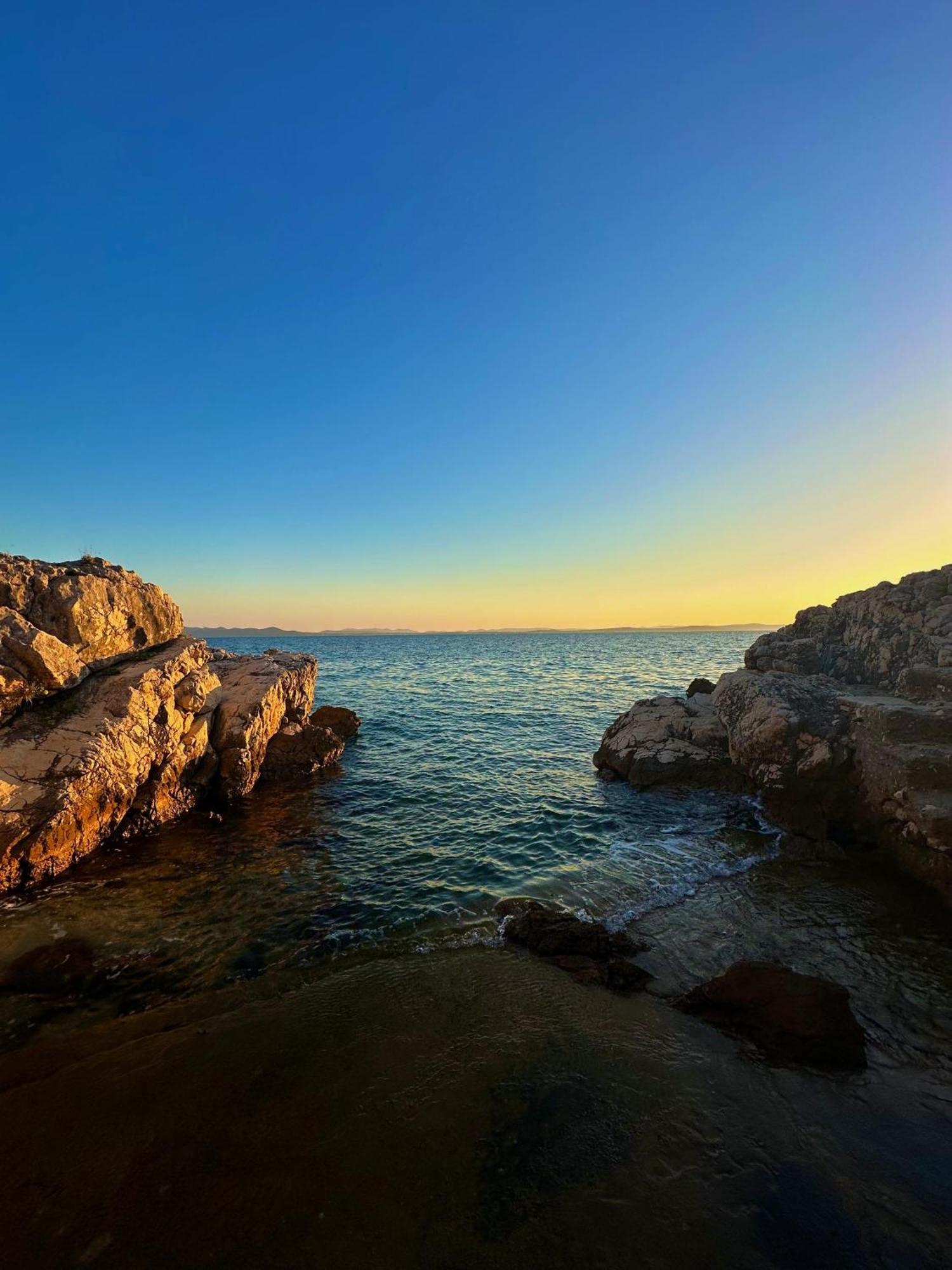 Apartmani Sollei Petrcane Bagian luar foto